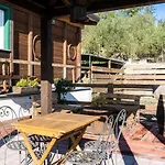 Etna Stables *